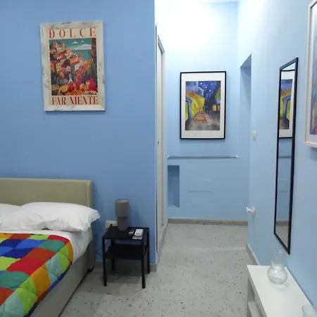 Mithra Centro Storico * Napoli