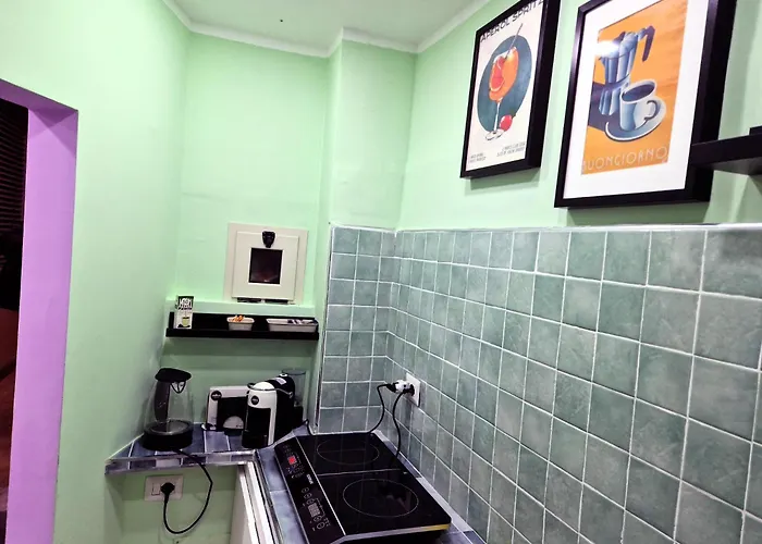 Mithra Centro Storico Lägenhet *